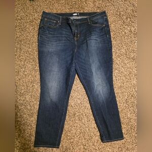 Old Navy Curvy Skinny Jeans Sz. 18 Short